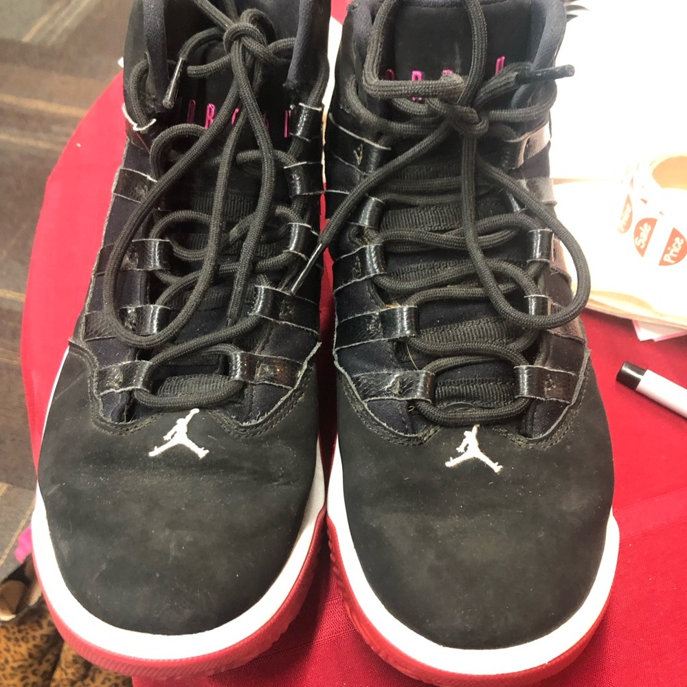 Jordan Kids Black and Pink Sneakers